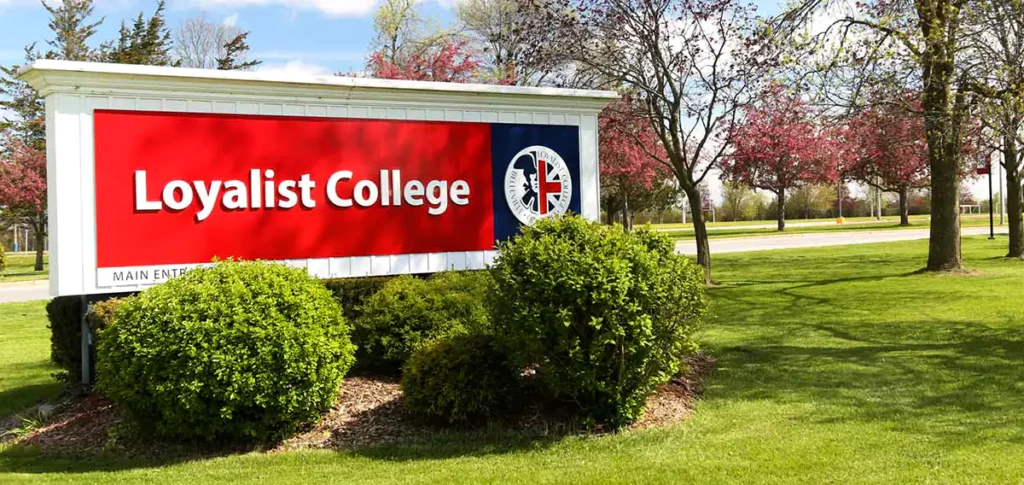 Loyalist College